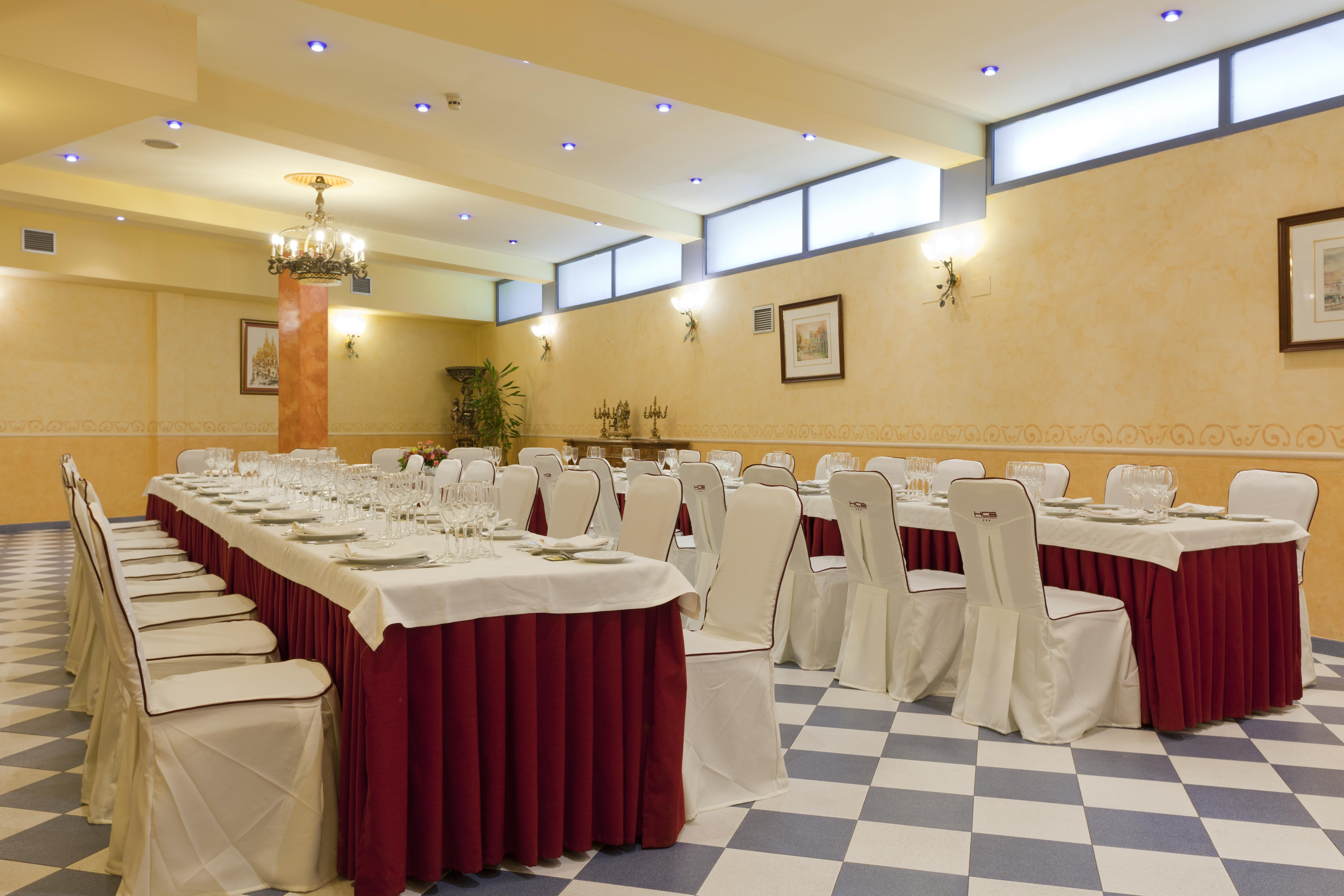 Spirit Hotel Ciudad De Burgos ルベナ エクステリア 写真