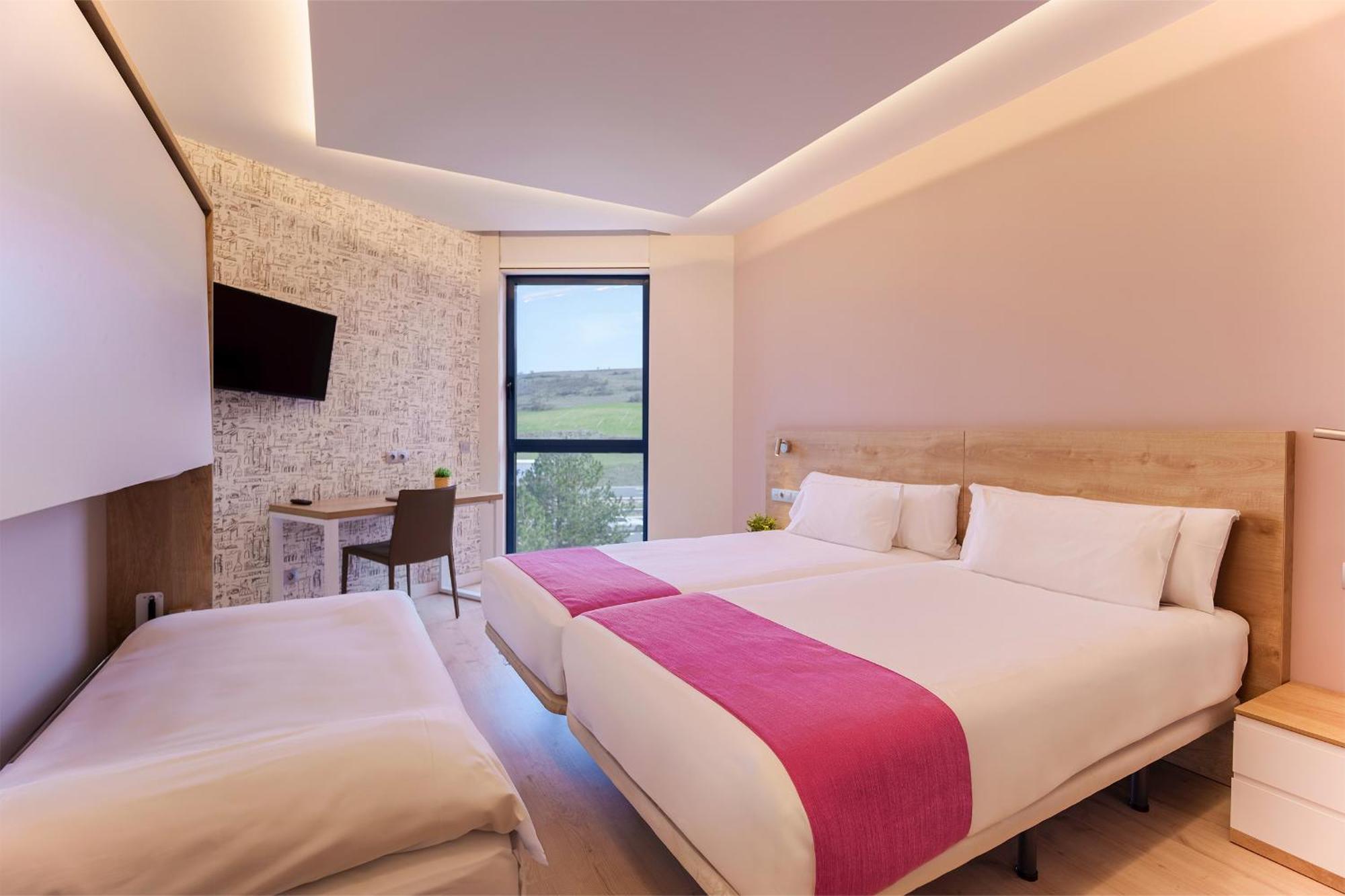 Spirit Hotel Ciudad De Burgos ルベナ エクステリア 写真