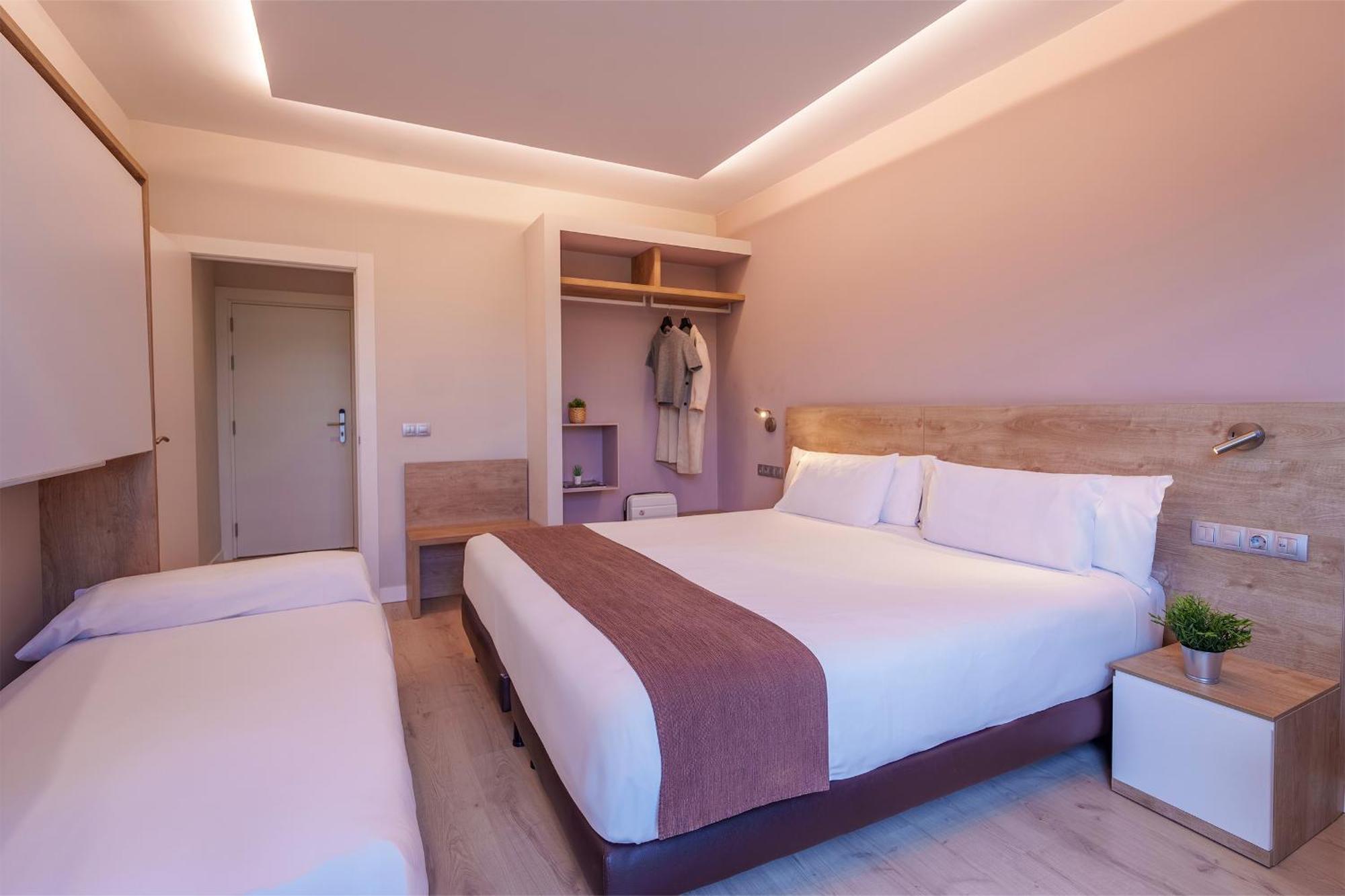 Spirit Hotel Ciudad De Burgos ルベナ エクステリア 写真