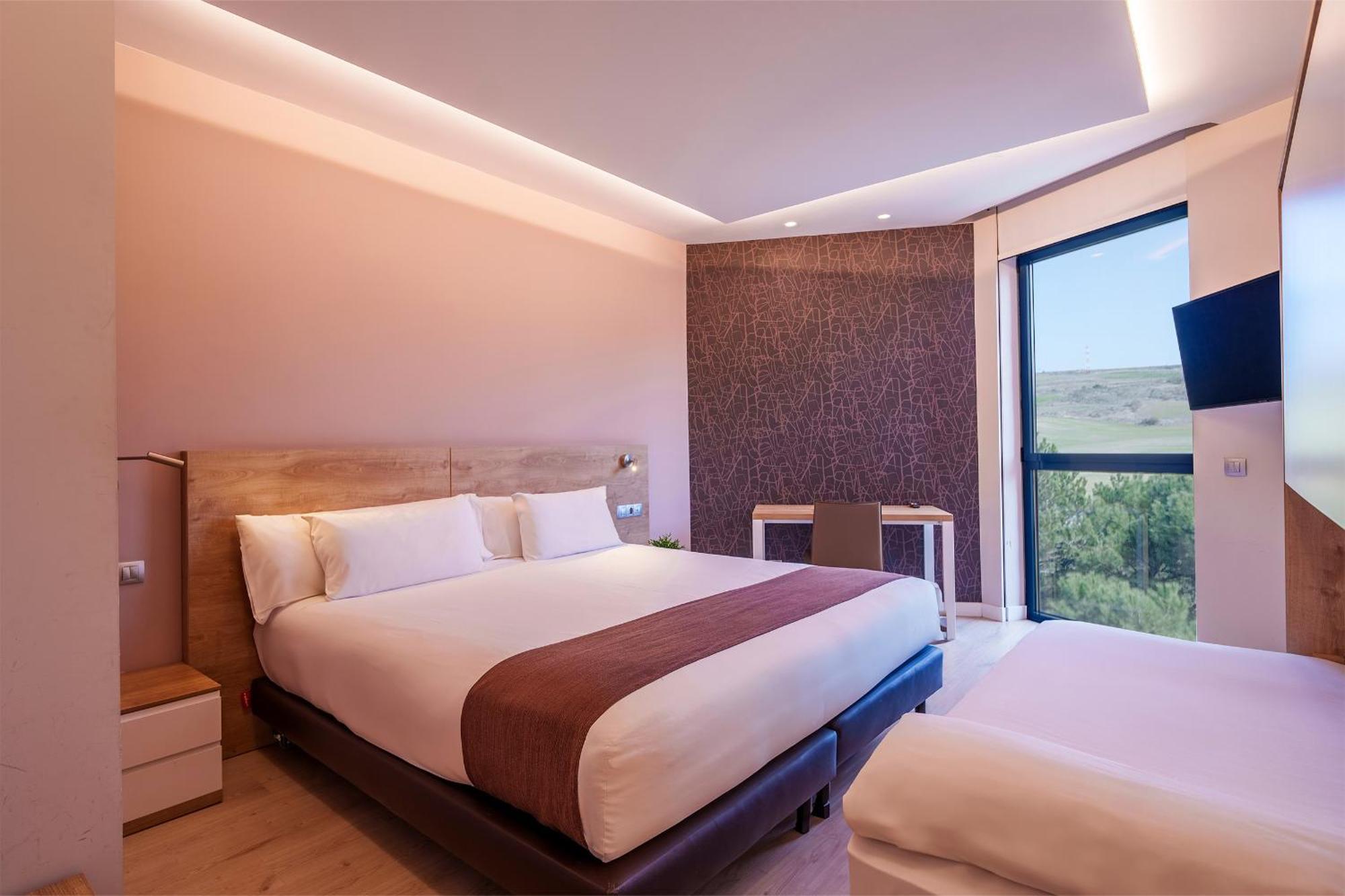 Spirit Hotel Ciudad De Burgos ルベナ エクステリア 写真